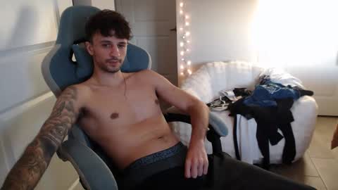 Snapshot of papijakey chatting on February 2026 10:54:02 PM -- New Videos Down Below online show from February 2026 10:54:02 PM