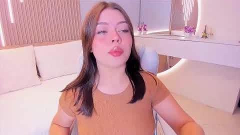 Amy and my doll online show from December 2025 03:47:01 AM