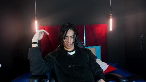 paranoidtemptaion_ online show from February 2025 12:33:01 PM