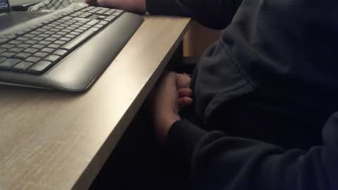 Sascha online show from October 2025 07:09:02 AM