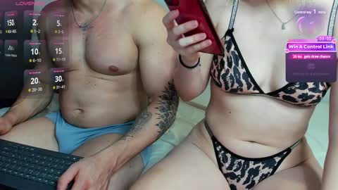 pareja_veda online show from December 2024 10:01:02 AM