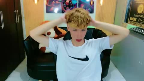 park_jimin1 online show from September 2025 11:56:01 AM