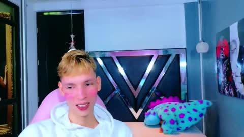 park_jimin1 online show from November 2025 03:50:01 PM