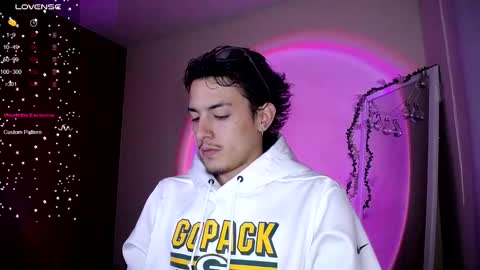 Snapshot of parker_222 chatting on February 2026 11:23:02 PM parker_222 online show from February 2026 11:23:02 PM