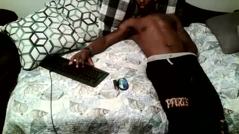 Snapshot of parlay0028 chatting on December 2025 11:11:01 PM Parlay tellio online show from December 2025 11:11:01 PM