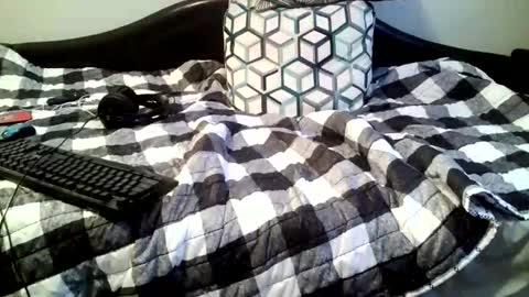 Snapshot of parlaytellio chatting on February 2026 04:04:01 PM Parlay Tellio online show from February 2026 04:04:01 PM