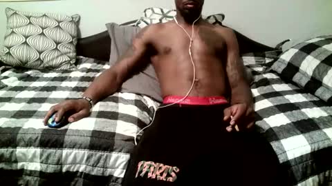 Snapshot of parlaytellio chatting on March 2026 01:30:01 AM Parlay Tellio online show from March 2026 01:30:01 AM