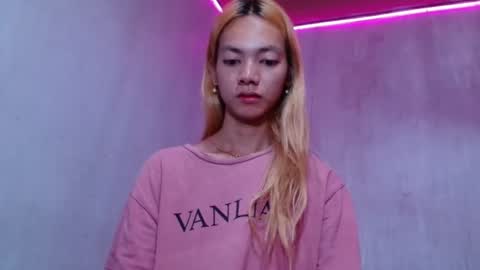 Snapshot of pasadiria chatting on April 2026 10:03:01 PM pasadiria online show from April 2026 10:03:01 PM