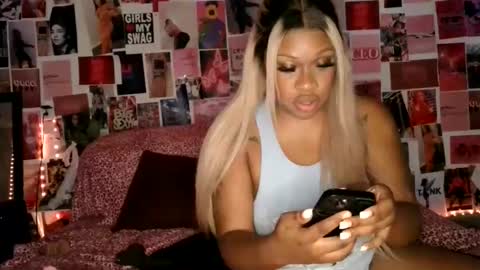 Passion online show from November 2025 09:14:01 PM