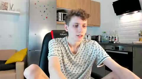 Alan online show from September 2025 01:18:02 AM