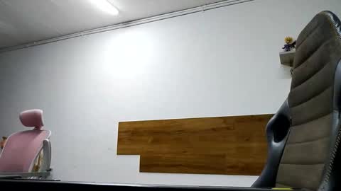 Snapshot of pato_lavida_ chatting on April 2026 09:26:01 PM pato_lavida_ online show from April 2026 09:26:01 PM