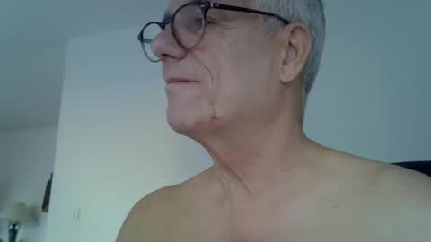 patrick5275 online show from October 2025 06:23:02 AM