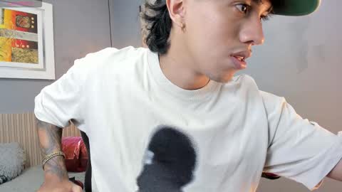 PATRICK online show from November 2025 07:51:02 PM