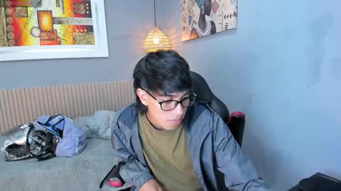 PATRICK online show from November 2025 07:57:01 PM