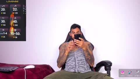 Snapshot of patrick_hot69 chatting on February 2025 02:07:02 AM patrick_hot69 online show from February 2025 02:07:02 AM