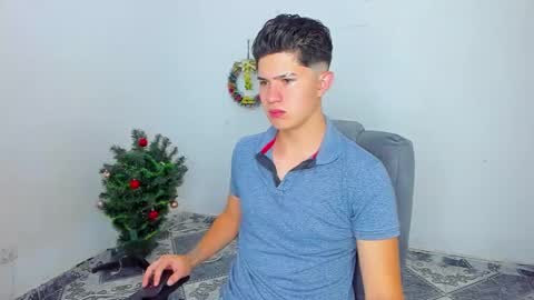 .... online show from December 2024 01:14:01 PM