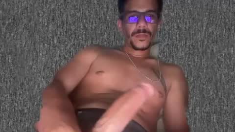 Snapshot of patucuestebi chatting on April 2026 06:33:02 AM Patucuestebi online show from April 2026 06:33:02 AM