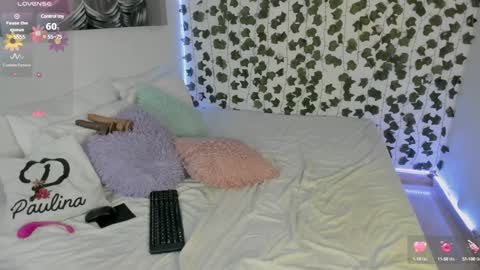 paulina online show from January 2025 03:28:02 AM