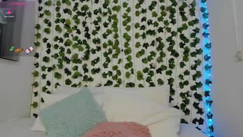 paulina online show from September 2025 01:51:02 AM