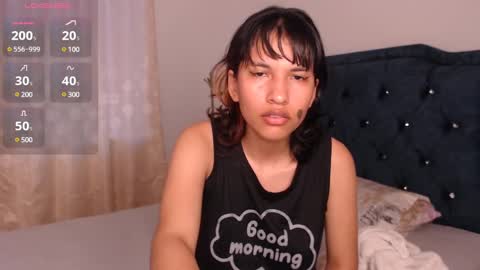 Paulina        online show from March 2025 11:07:01 PM