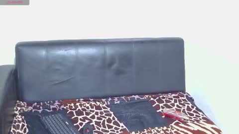 paul_4321 online show from December 2025 07:19:02 PM