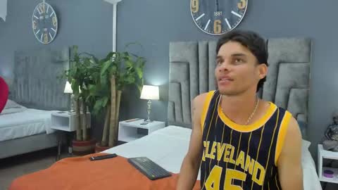 Snapshot of paul__cassidy chatting on February 2025 07:12:02 AM Paul Cassidy online show from February 2025 07:12:02 AM