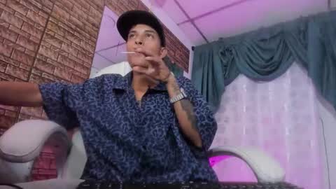 Paul online show from October 2025 02:58:02 AM