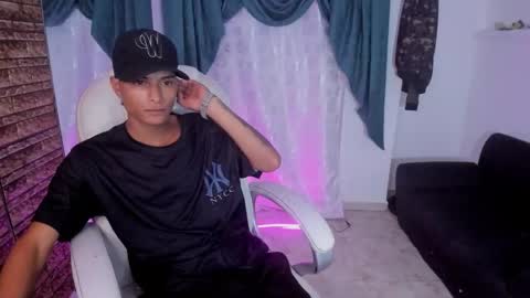 Paul online show from October 2025 03:47:02 AM