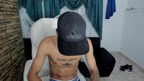 Paul online show from November 2025 04:46:01 AM