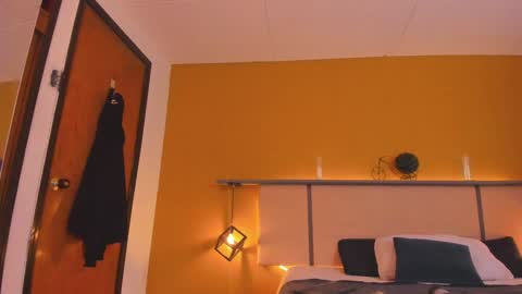 Paul online show from December 2024 01:51:01 PM