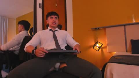 Paul online show from December 2024 01:08:02 PM