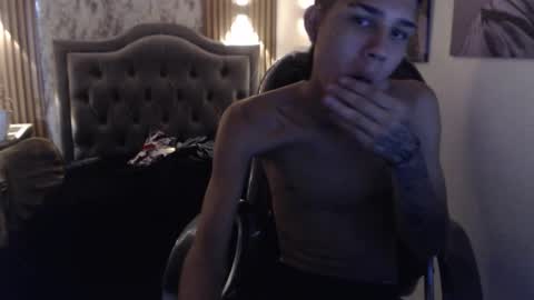 PAUL online show from October 2025 12:28:01 PM