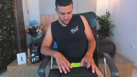 Paul Rivera online show from December 2024 08:47:01 PM