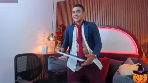 Paul Rivera online show from October 2025 05:47:03 PM