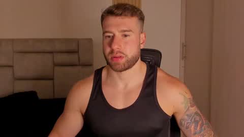 PAUL ROGER online show from December 2024 02:21:02 AM