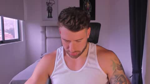 PAUL ROGER online show from March 2025 12:47:01 PM