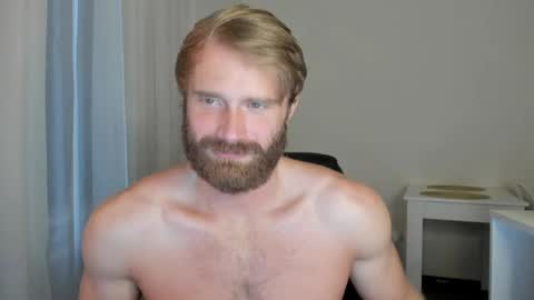 Snapshot of paul_rolex_ chatting on May 2026 01:17:01 PM Paul Rolex Jane online show from May 2026 01:17:01 PM