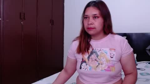 PAULA online show from October 2025 08:29:02 PM