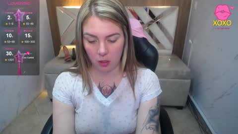 Paula online show from March 2026 01:03:01 PM