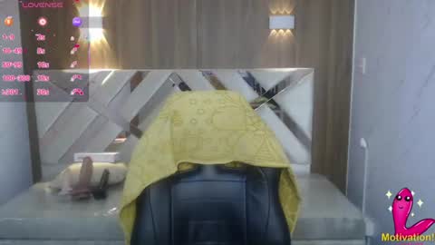 Paula online show from June 2026 12:32:02 AM