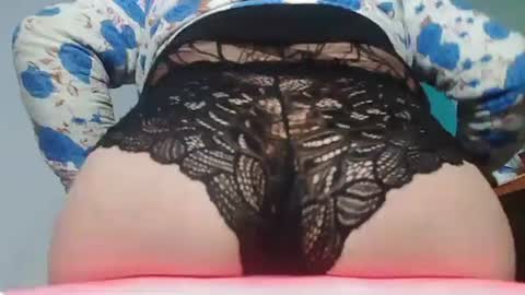 PAULA VALENTINA online show from December 2024 10:38:02 AM