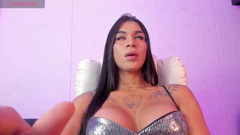 Paulett  online show from February 2025 02:42:02 AM