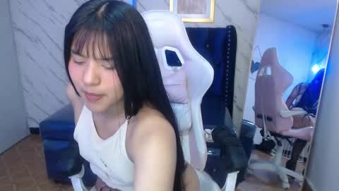 Live 800am 200pm COLOMBIAN HOUR online show from February 2025 01:05:02 PM