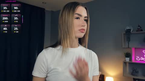 Eva online show from October 2025 07:12:02 PM