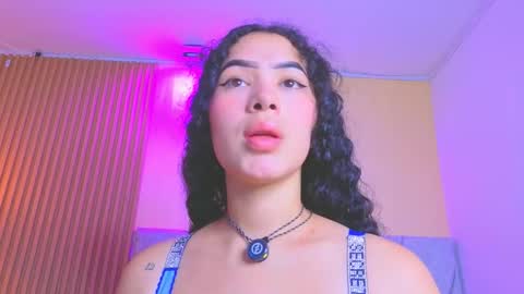 Snapshot of paulina__rose chatting on March 2026 07:53:02 PM paulina online show from March 2026 07:53:02 PM