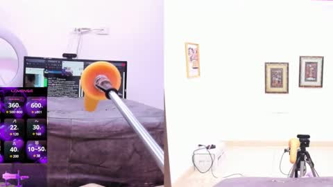 Paulina Davis  online show from February 2025 09:32:02 AM