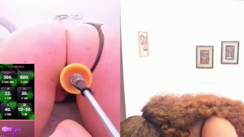 Paulina Davis  online show from February 2025 11:17:01 AM