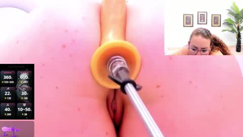 Paulina Davis  online show from March 2025 08:08:01 AM