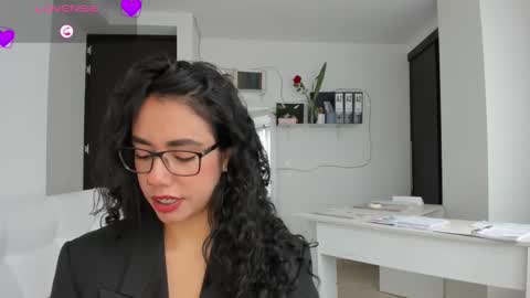 paulina online show from February 2026 06:53:02 PM