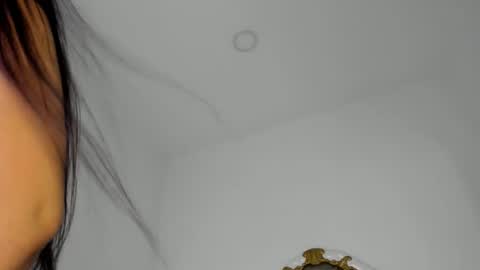 paulina lux online show from March 2026 08:27:02 PM